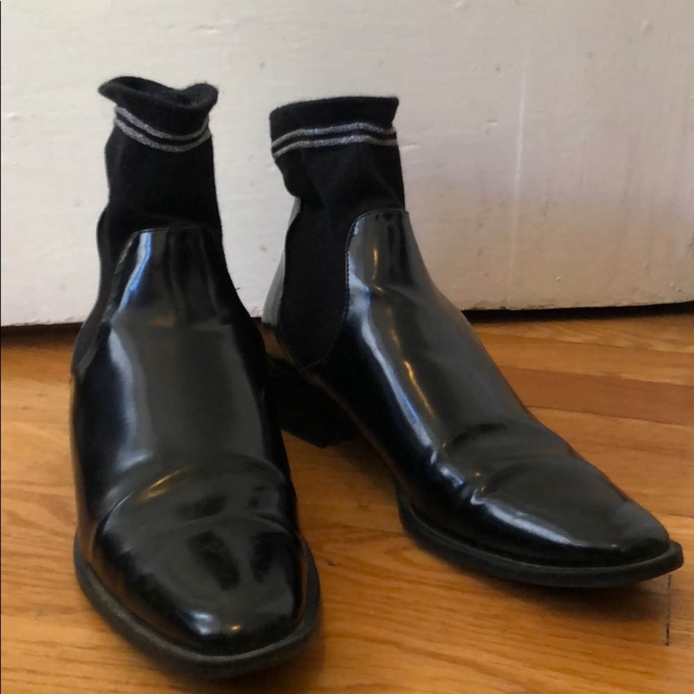 Great!! Black Leather Ankle boots from Zara